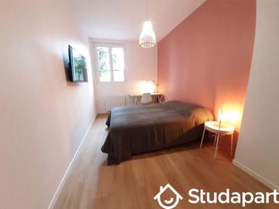 Chambre - 12 m² - 1 pièce