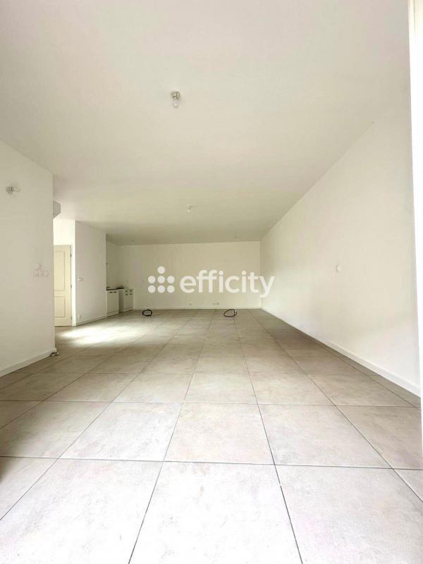 Pavillon - 90 m² - 3 pièces