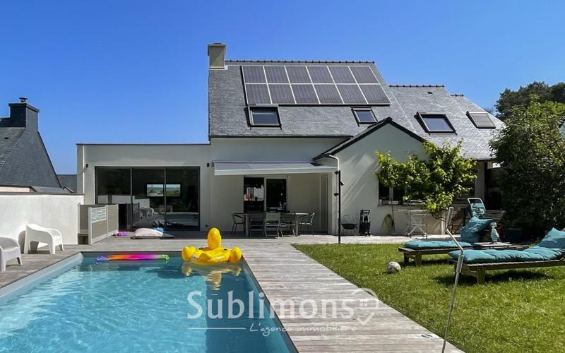 Maison - 180 m² - 7 pièces