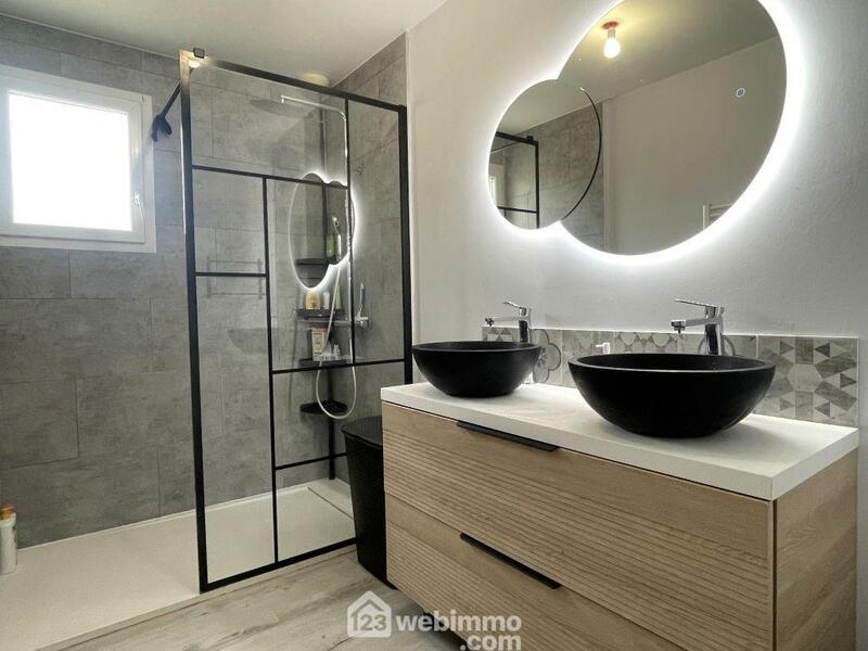 Maison - 94 m² - 4 pièces