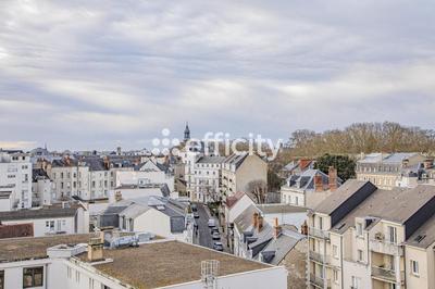 Appartement - 116 m² - 6 pièces