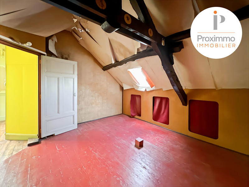 Maison - 148 m² - 8 pièces