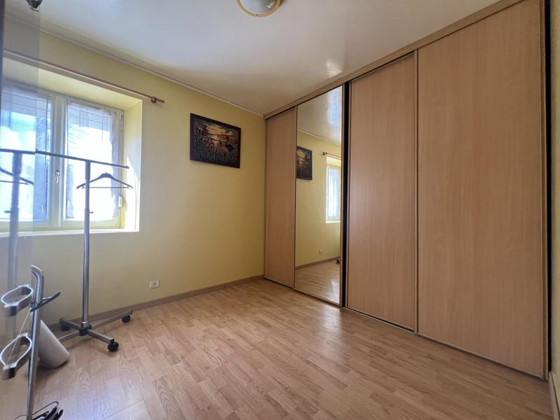 Maison - 162 m² - 9 pièces