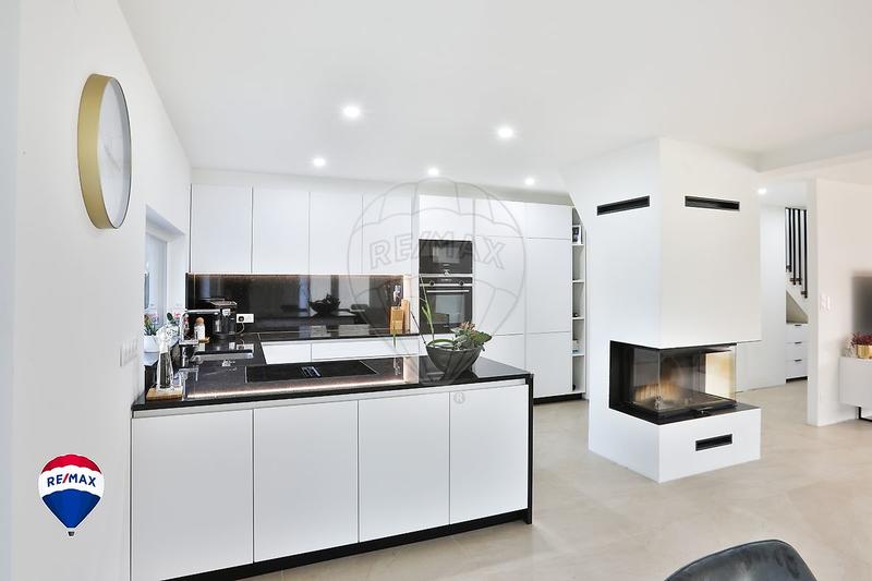 Villa - 150 m² - 6 pièces