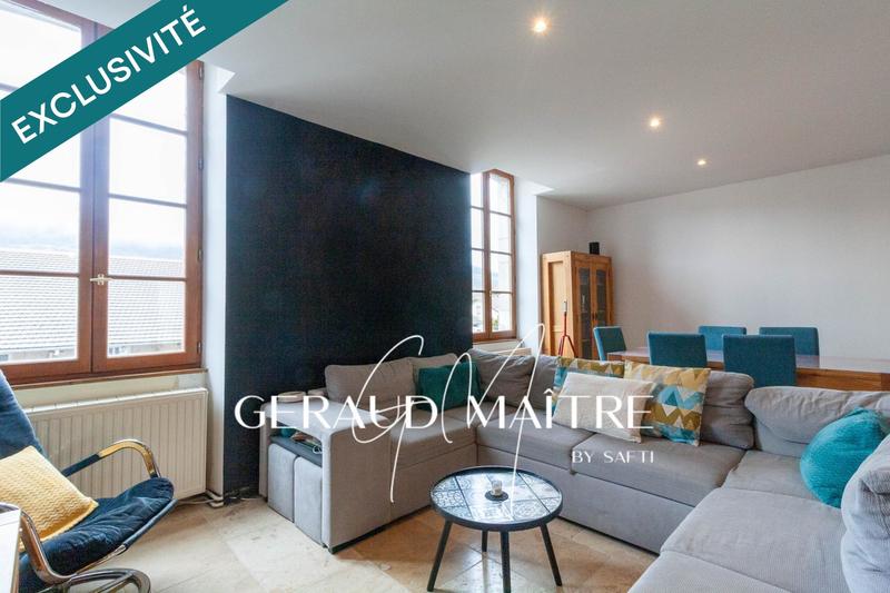 Maison - 242 m² - 10 pièces