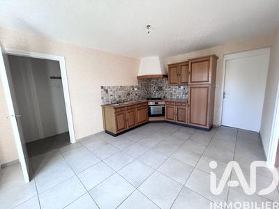 Appartement - 80 m² - 4 pièces