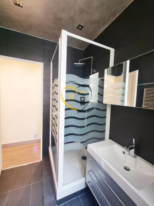 Appartement - 89 m² - 4 pièces