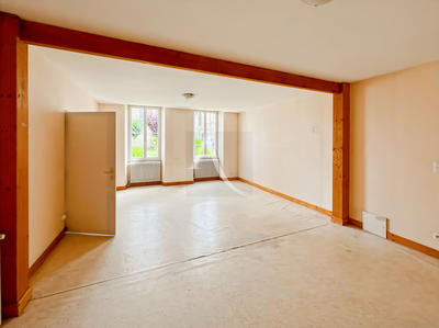 Maison - 131 m² - 4 pièces