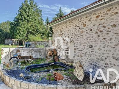Maison de village - 196 m² - 7 pièces