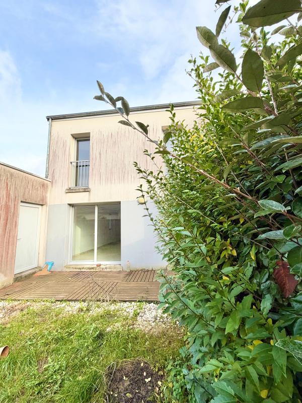 Maison - 103 m² - 5 pièces