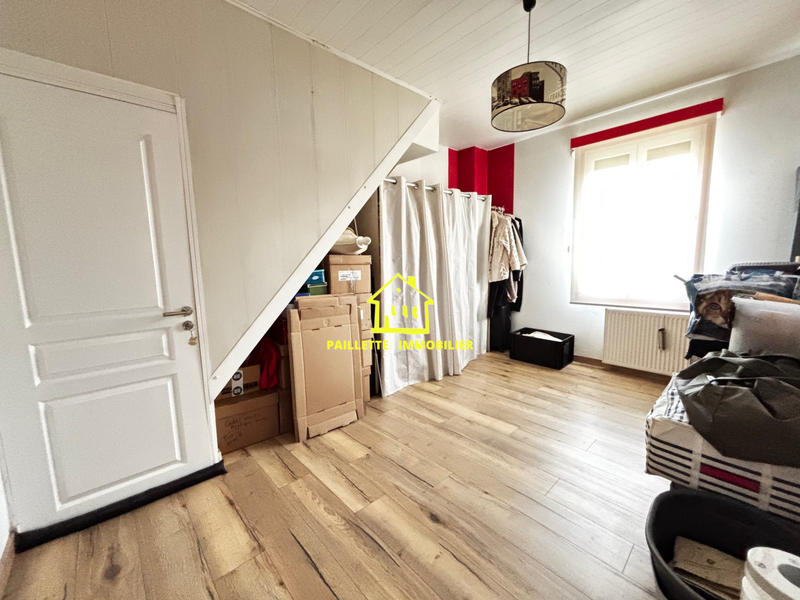 Maison - 93 m² - 4 pièces