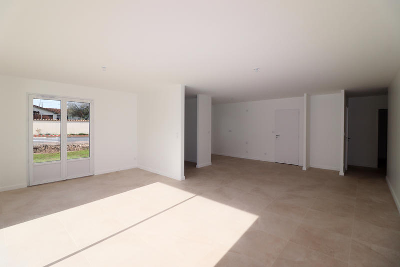 Maison - 99 m² - 4 pièces