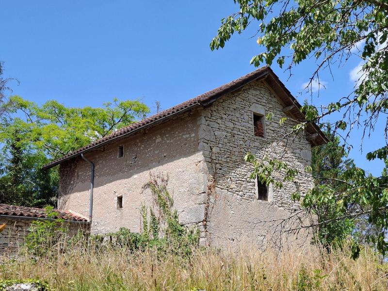 Maison - 180 m² - 8 pièces