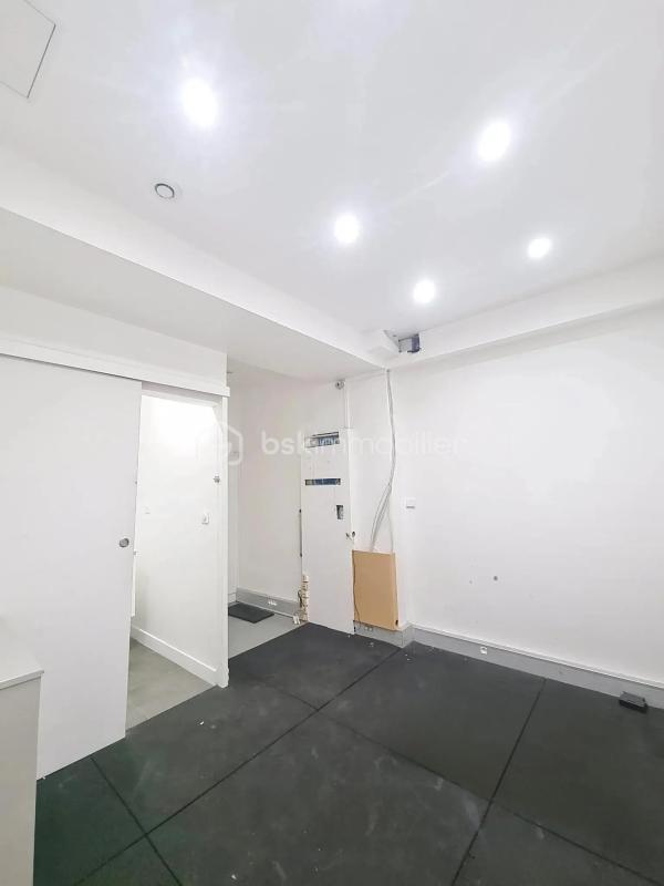 Bureau - 243 m² - 4 pièces