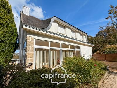 Maison - 162 m² - 7 pièces