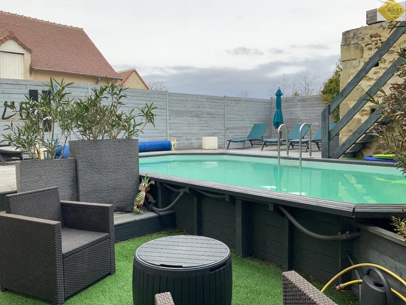 Maison - 460 m² - 11 pièces