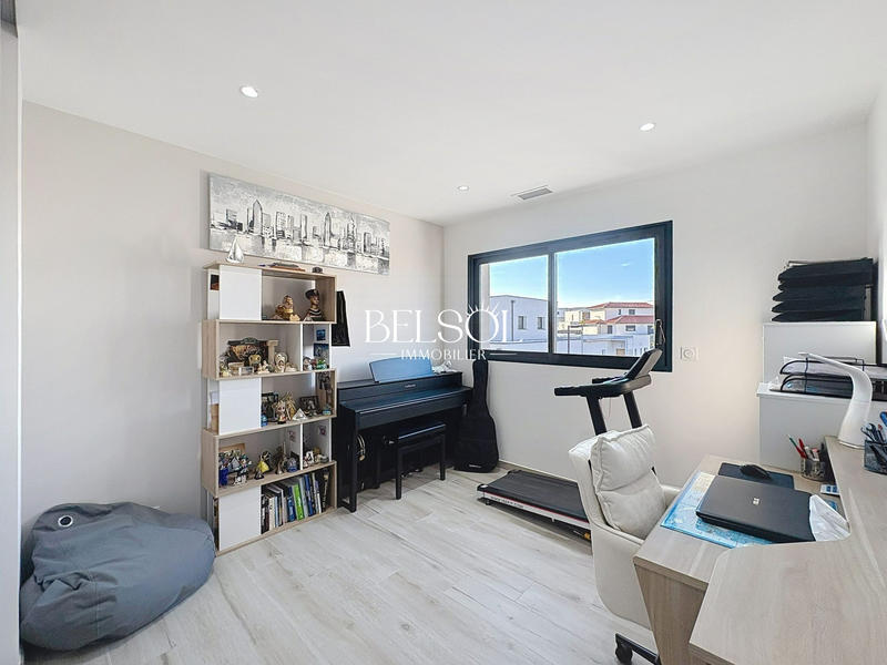 Villa - 140 m² - 5 pièces