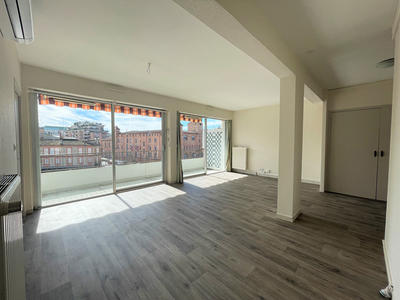 Appartement - 80 m² - 4 pièces