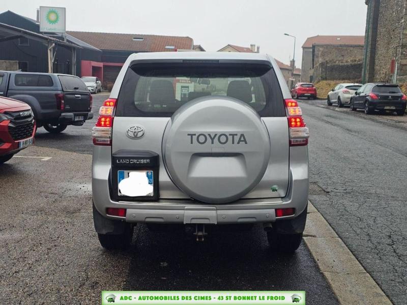 Toyota Land Cruiser (Kdj150) (2) 177 d-4d Life 3p Bv6 5 Places