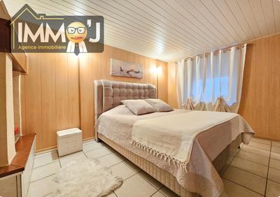 Maison - 104 m² - 4 pièces