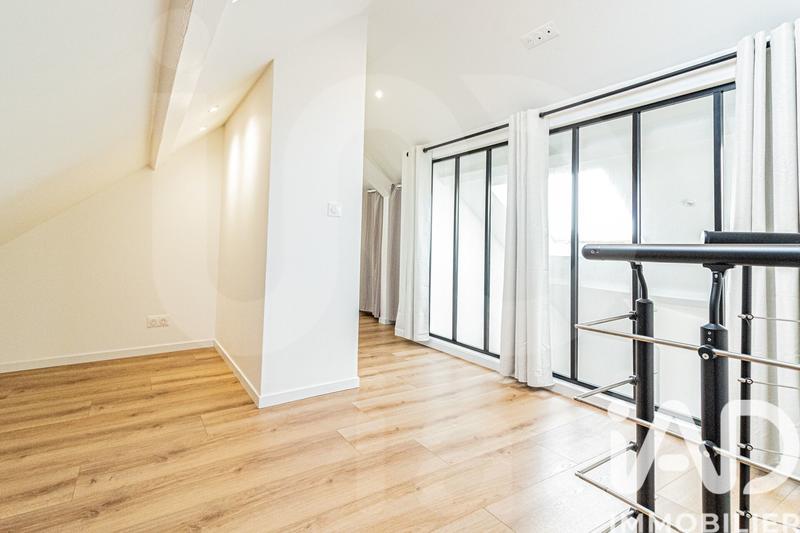 Loft - 88 m² - 5 pièces