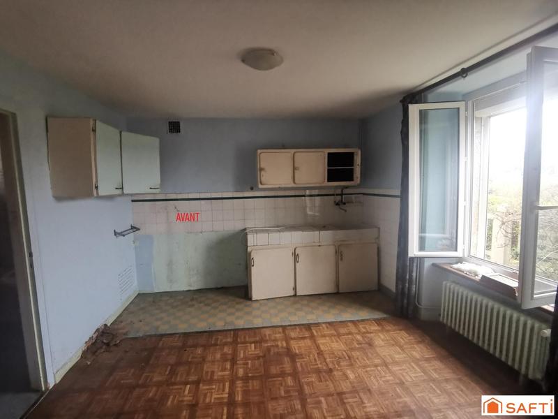 Maison - 90 m² - 5 pièces