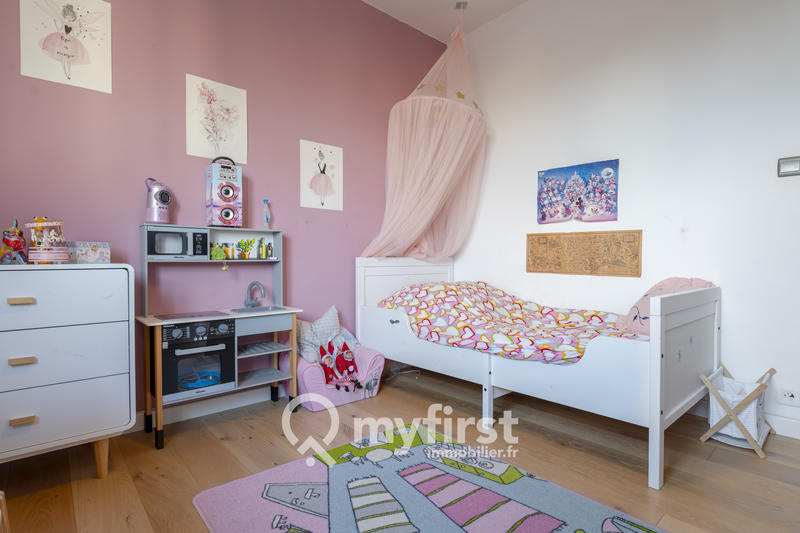 Appartement - 75 m² - 4 pièces