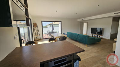 Maison contemporaine - 131 m² - 5 pièces