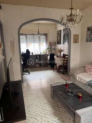 Maison - 86 m² - 4 pièces