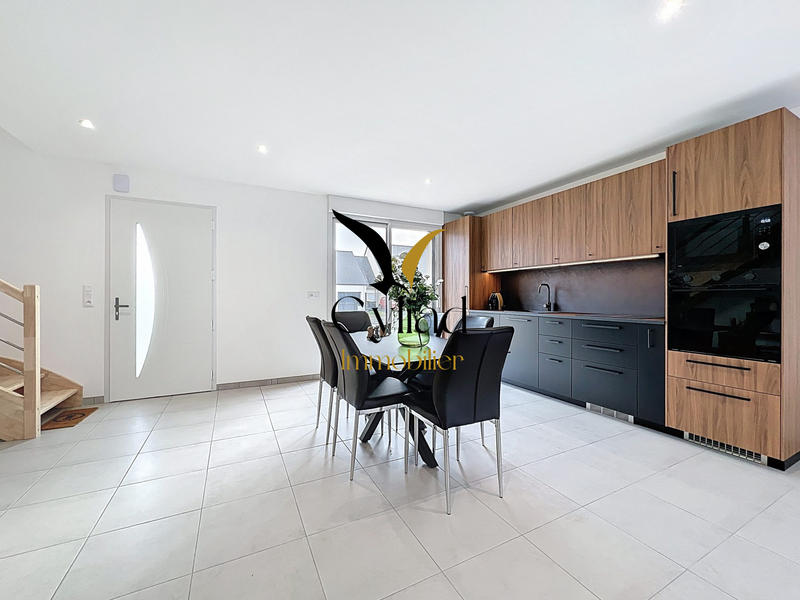 Maison contemporaine - 123 m² - 5 pièces