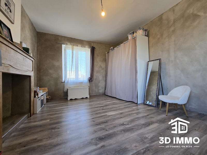 Maison - 203 m² - 9 pièces