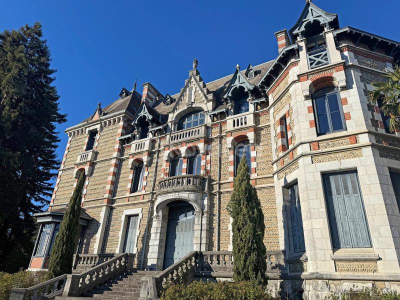 Appartement - 112 m² - 4 pièces