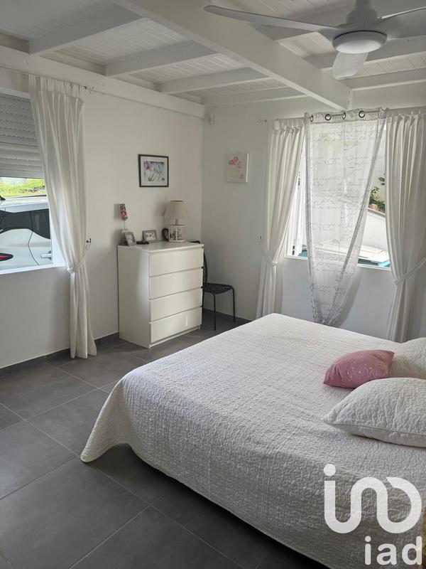 Maison - 200 m² - 10 pièces