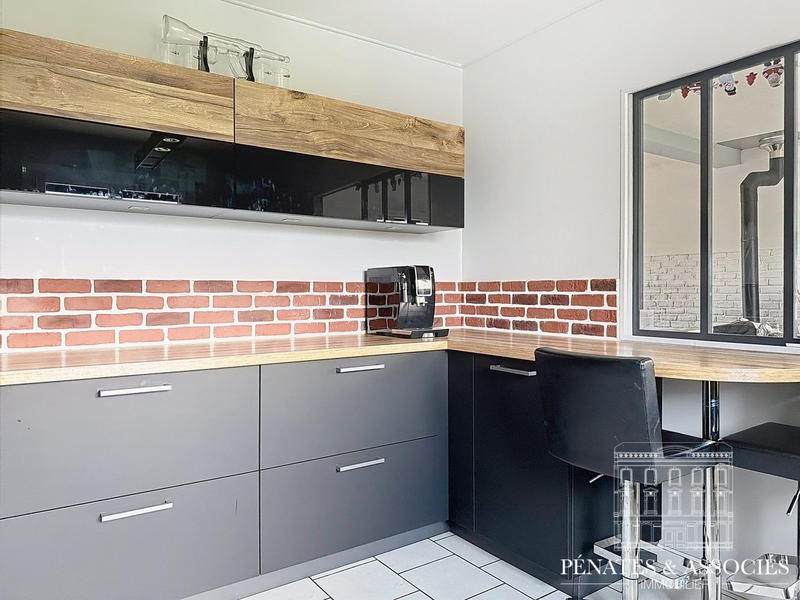 Maison - 97 m² - 5 pièces