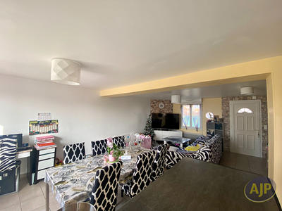 Maison - 119 m² - 6 pièces