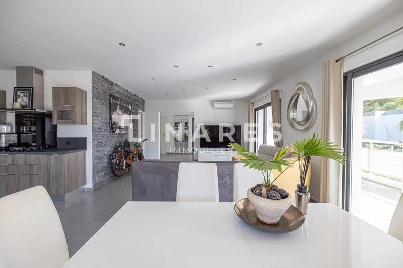 Appartement - 145 m² - 5 pièces