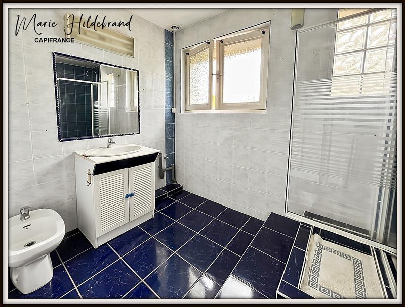 Maison - 167 m² - 7 pièces