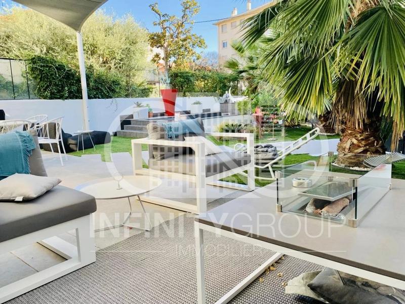 Maison de ville - 180 m² - 4 pièces