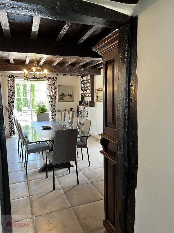 Maison bourgeoise - 220 m² - 7 pièces