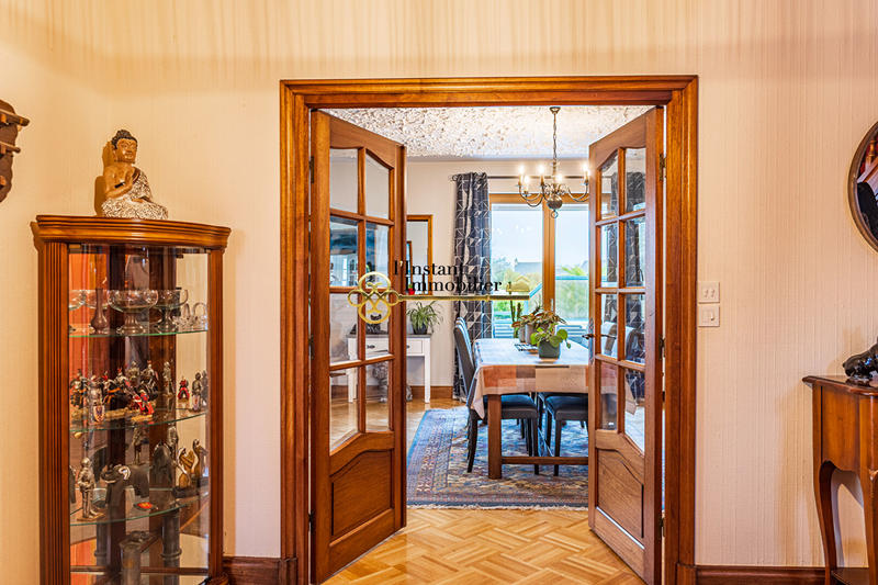 Demeure - 185 m² - 7 pièces