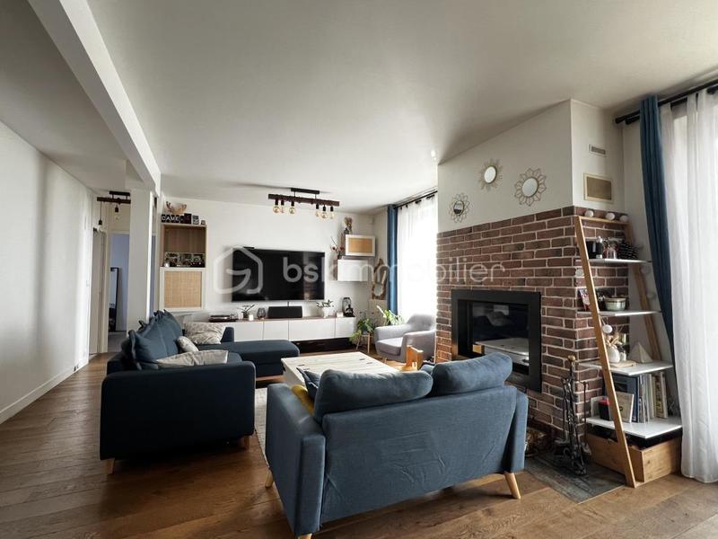 Maison - 102 m² - 7 pièces