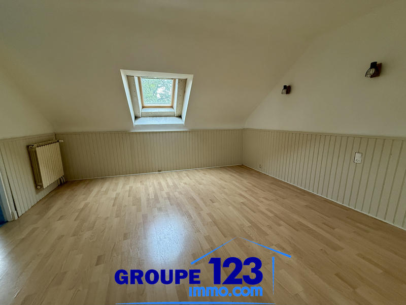 Maison - 98 m² - 4 pièces