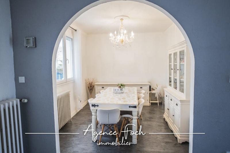 Maison traditionnelle - 133 m² - 6 pièces