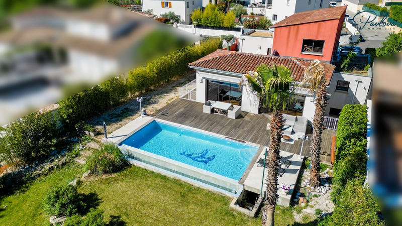 Villa - 252 m² - 7 pièces