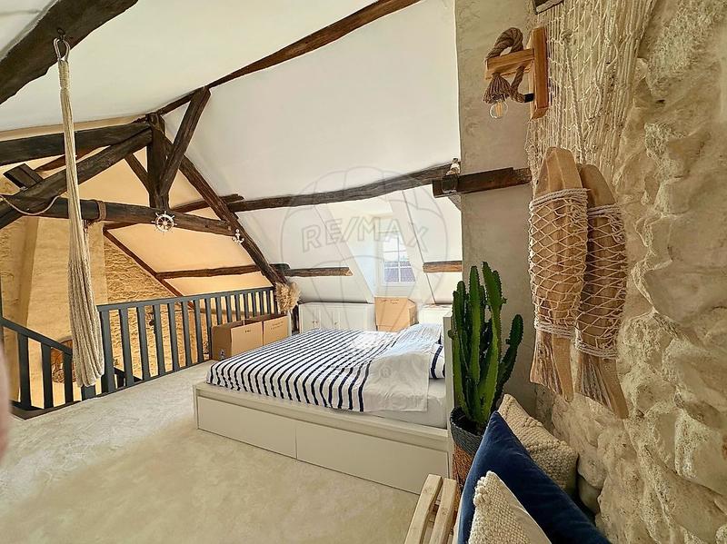 Maison - 163 m² - 7 pièces