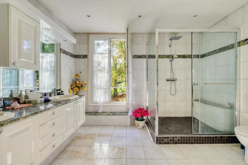 Maison de maîtres - 196 m² - 7 pièces