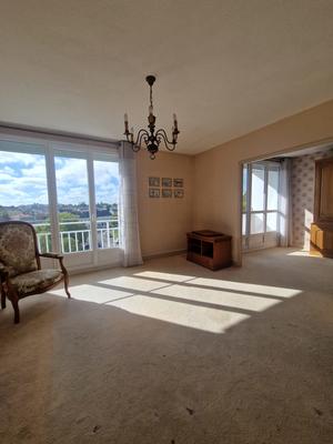 Appartement - 72 m² - 4 pièces