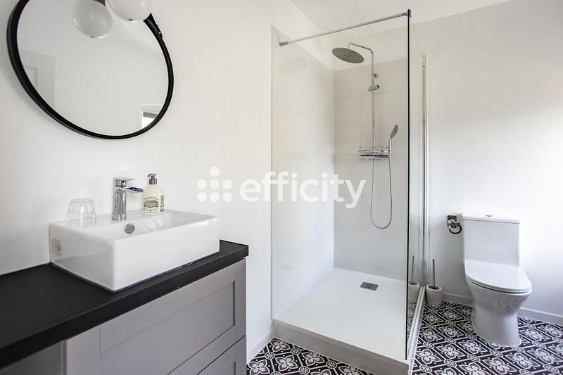 Maison de ville - 151 m² - 6 pièces