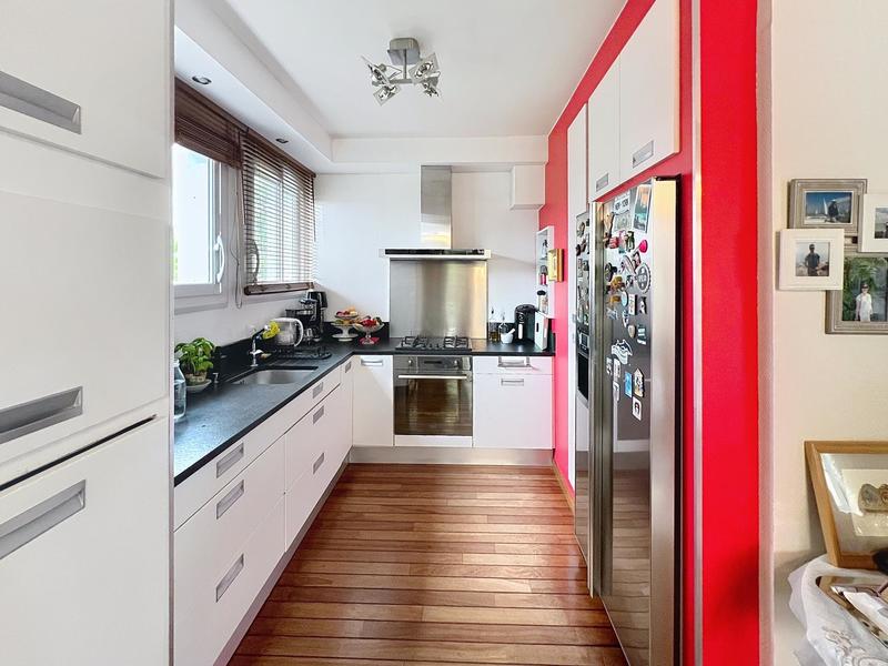 Villa - 170 m² - 6 pièces