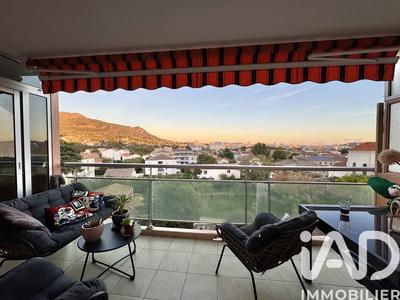 Appartement - 76 m² - 3 pièces